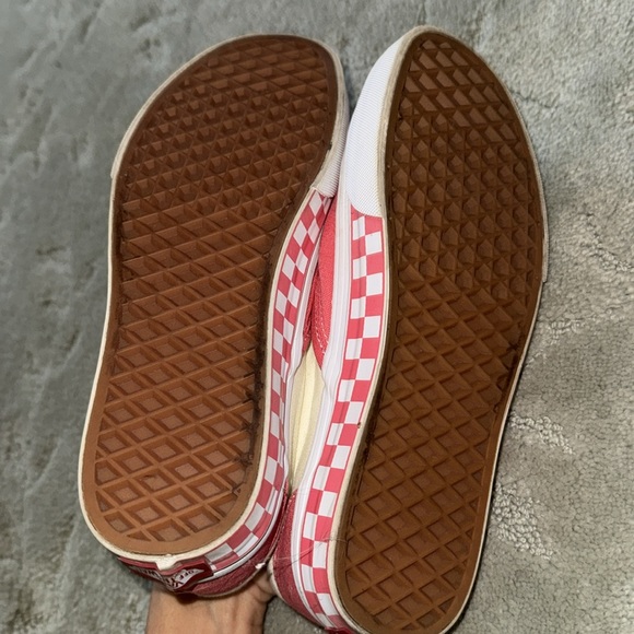 Vans - Picture 3 of 3